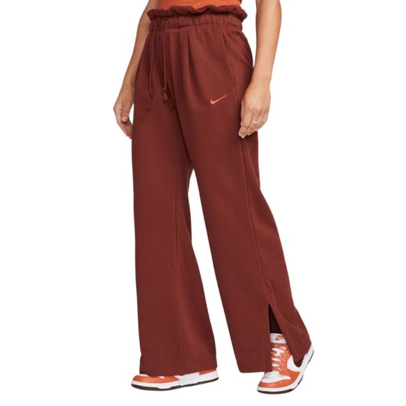 Nike Women Fleece Open-Hem Pants - Picture 1 of 7